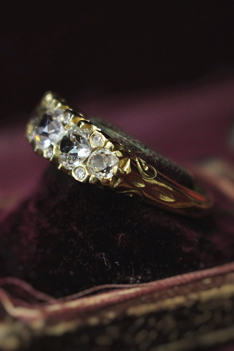 18ct Yellow Gold Old Cut 5 Stone Diamond Ring