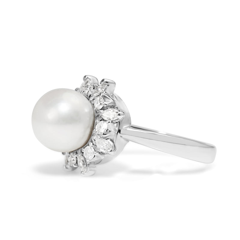 18ct White Gold Cultured Pearl and Diamond Ring