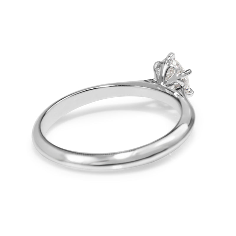 18ct White Gold Oval Diamond Solitaire Ring