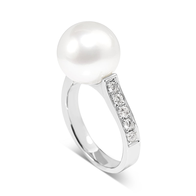 18ct White Gold South Sea 11mm Pearl and Diamond Ring