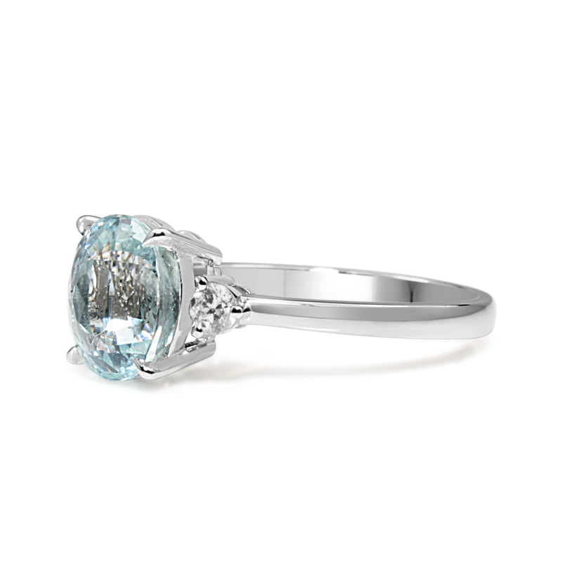 18ct White Gold Aquamarine and Diamond 3 Stone Ring