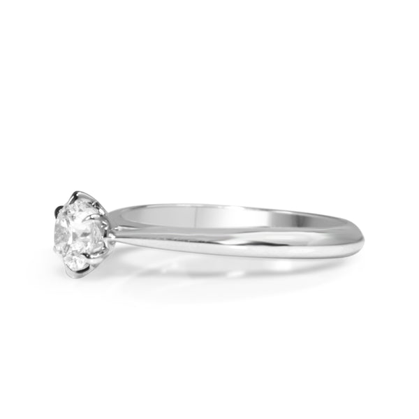 18ct White Gold Diamond Solitaire Ring