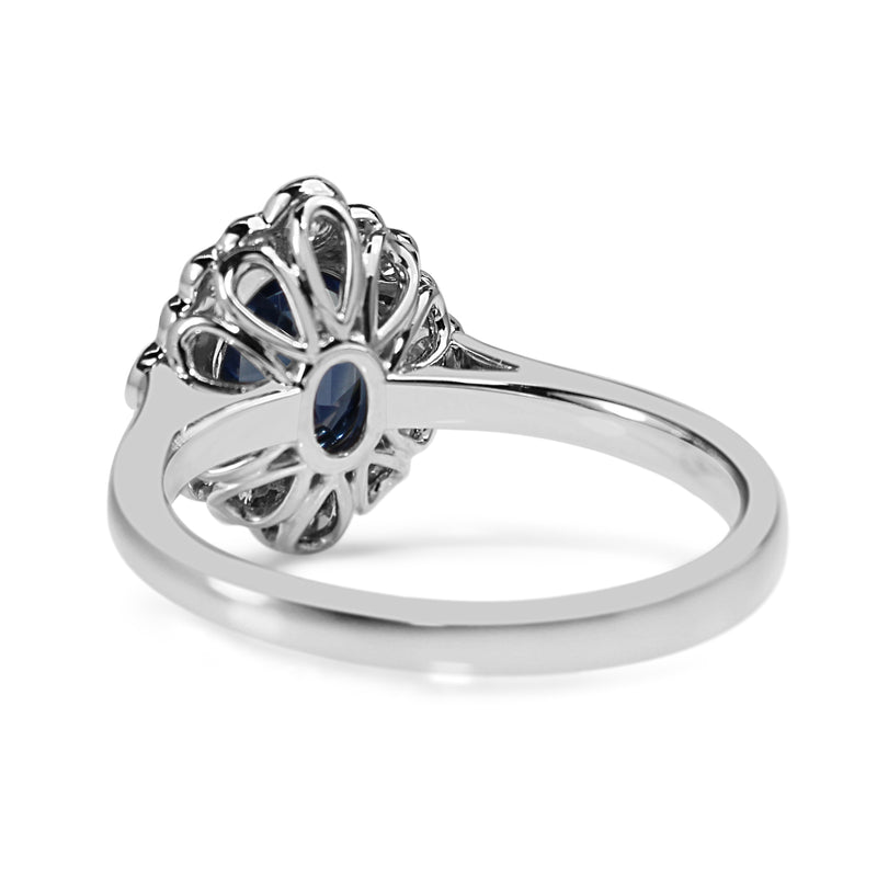 18ct White Gold Sapphire and Diamond Daisy Style Ring