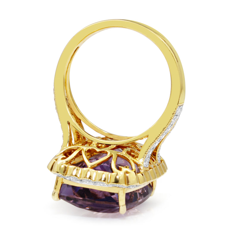 18ct Yellow Gold Amethyst and Diamond Daisy Style Halo Ring