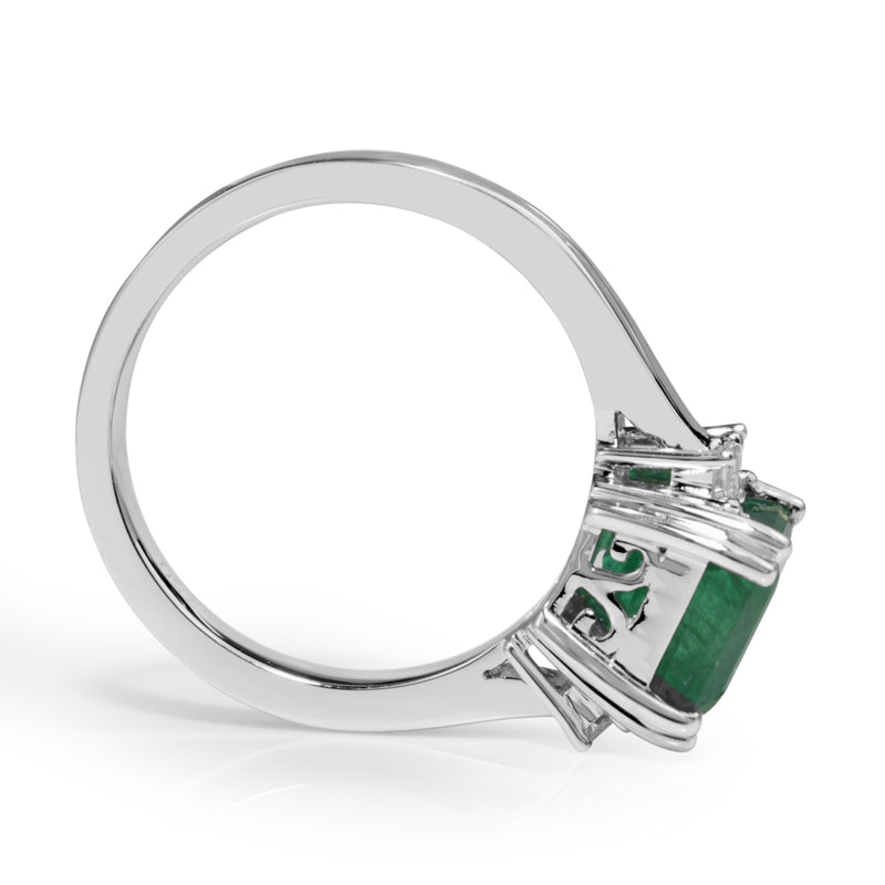 18ct White Gold Emerald and Diamond Ring