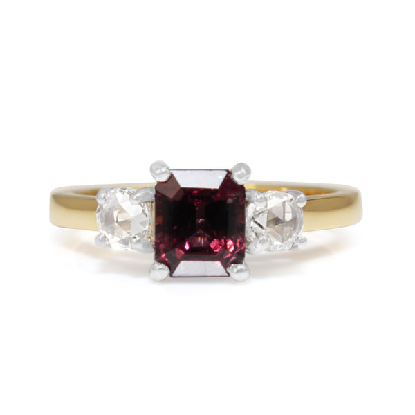 18ct Yellow and White Gold Spinel and Rose Cut Diamond 3 Stone Ring