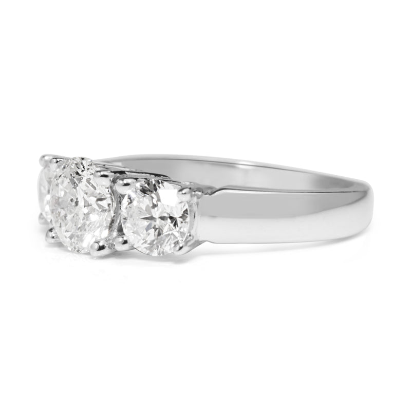 14ct White Gold 3 Stone Diamond Ring