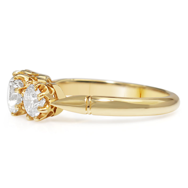 18ct Yellow Gold Antique Style 3 Stone Diamond Ring