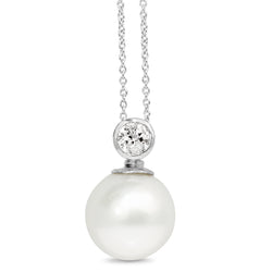18ct White Gold 14mm South Sea Pearl and Diamond Pendant
