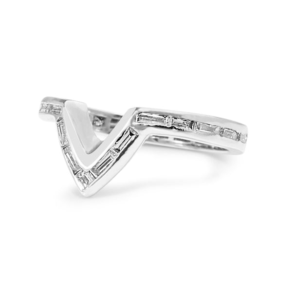 Platinum 'V Shape' All Round Baguette Diamond Band