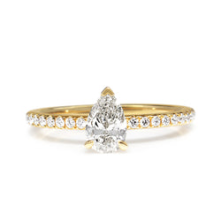 18ct Yellow Gold Pear Solitaire Diamond Ring