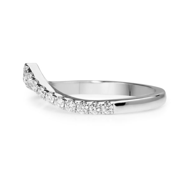18ct White Gold 'V' Shaped Curved Diamond Band