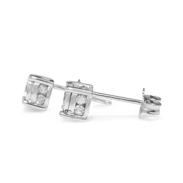 14ct White Gold Illusion Diamond Stud Earrings