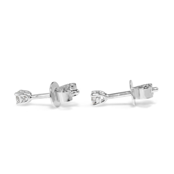 9ct White Gold .15pt Diamond Stud Earrings