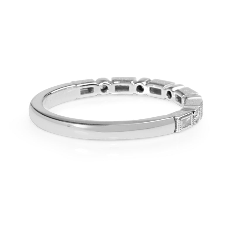 18ct White Gold Deco Style Fine Diamond Band