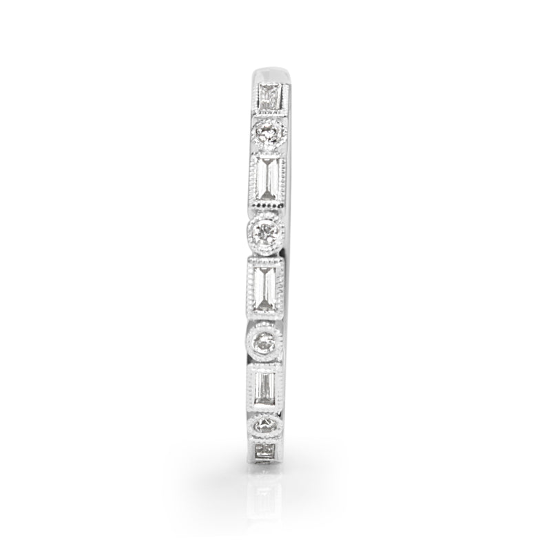 18ct White Gold Deco Style Fine Diamond Band