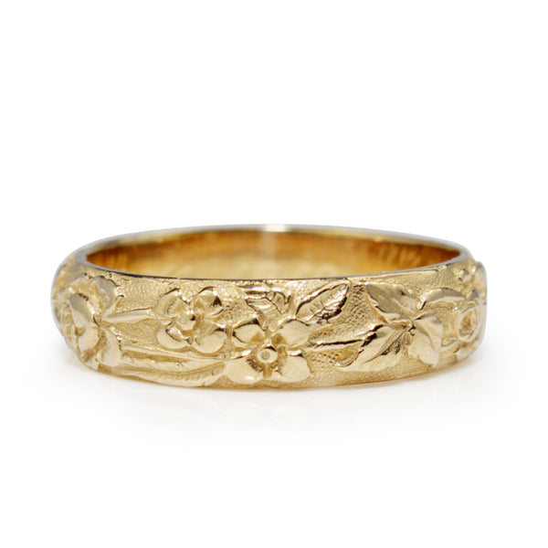 9ct Yellow Gold Engraved Floral Band