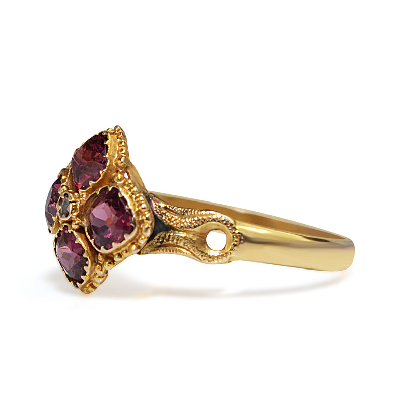 15ct Yellow Gold Antique Rhodolite Garnet Ring