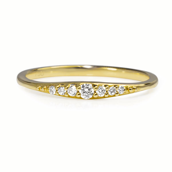 18ct Yellow Gold Fine Tapered Diamond Band Ring