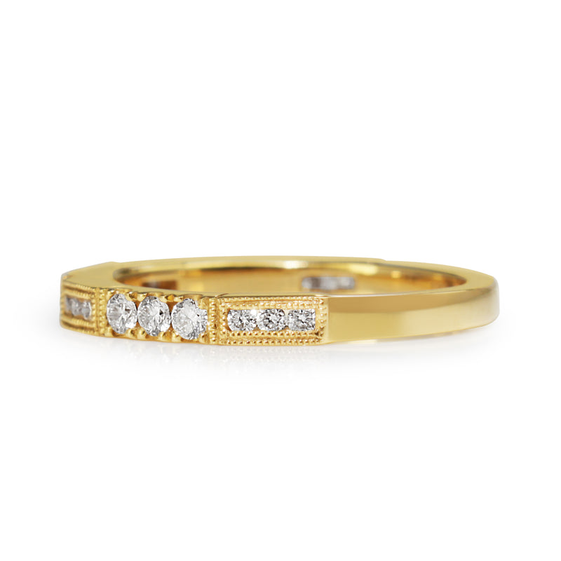 18ct Yellow Gold Vintage Style Diamond Band Ring