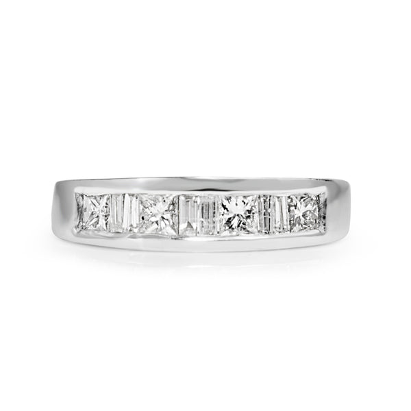 14ct White Gold Baguette and Princess Cut Diamond Band