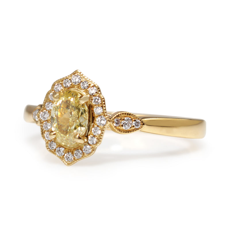 18ct Yellow Gold Vintage Style Yellow Diamond Halo Ring