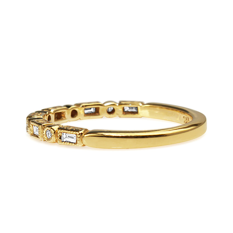 18ct Yellow Gold Deco Style Diamond Band