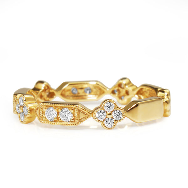18ct Yellow Gold Vintage Style Stacking Band