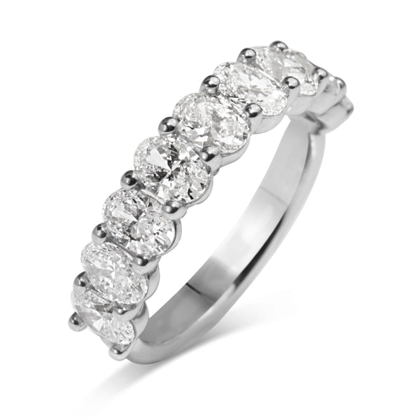 18ct White Gold Oval Diamond Band