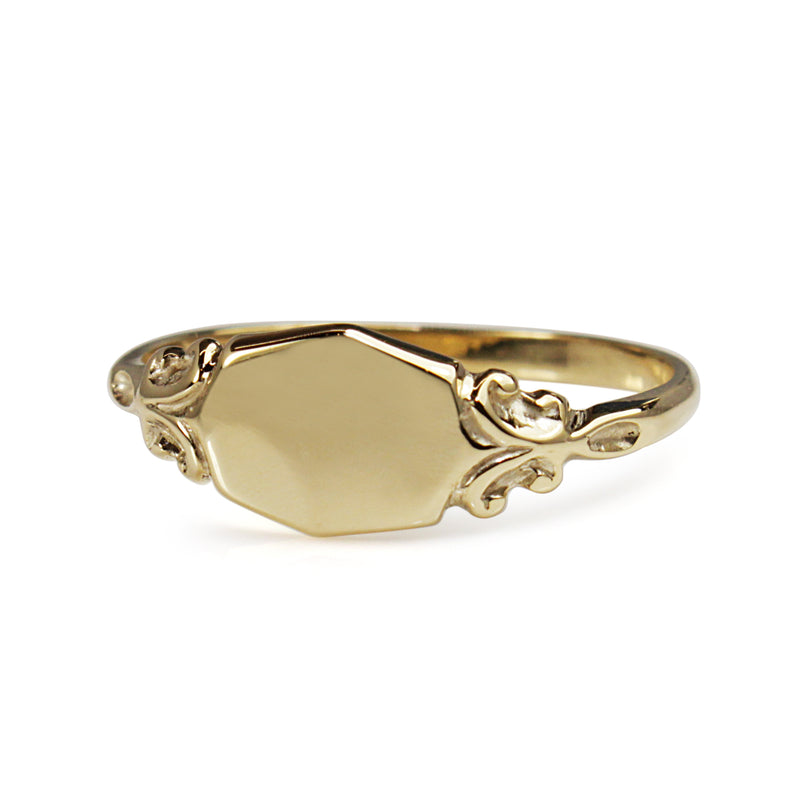 9ct Yellow Gold Antique Style Signet Ring