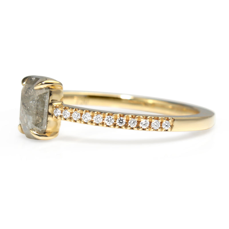 18ct Yellow Gold Salt and Pepper Diamond Ring
