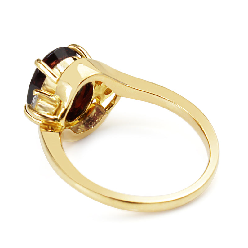 18ct Yellow Gold Garnet and Diamond Ring