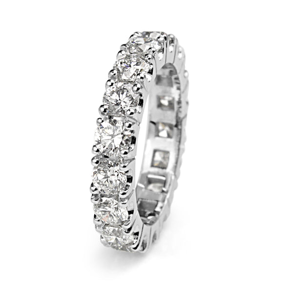 18ct White Gold All Round Diamond Band