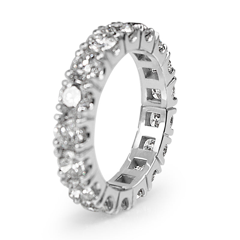 18ct White Gold All Round Diamond Band