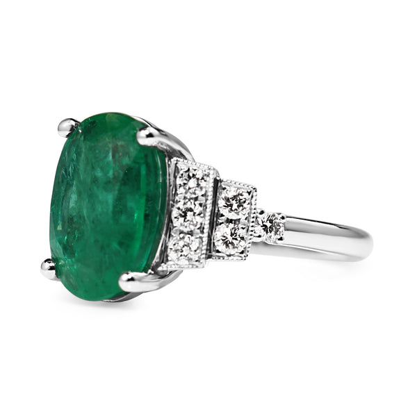 18ct White Gold Deco Style 3.95 Emerald and Diamond Ring