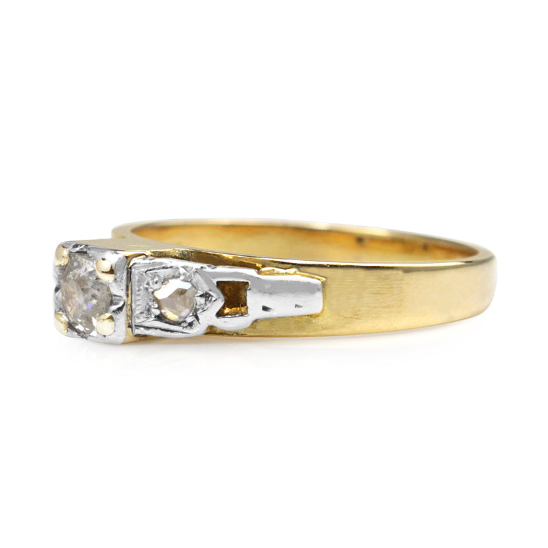 18ct Yellow Gold and White Gold Vintage Old Cut Solitaire Ring