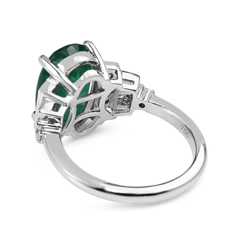 18ct White Gold Deco Style 3.95 Emerald and Diamond Ring