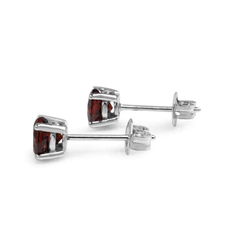 Garnet 14K White Gold 4mm Stud Earrings