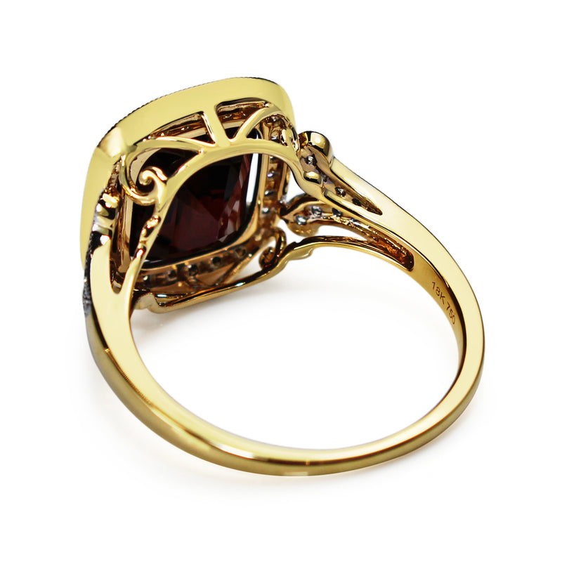 18ct Yellow and White Gold Antique Style Garnet and Diamond Ring