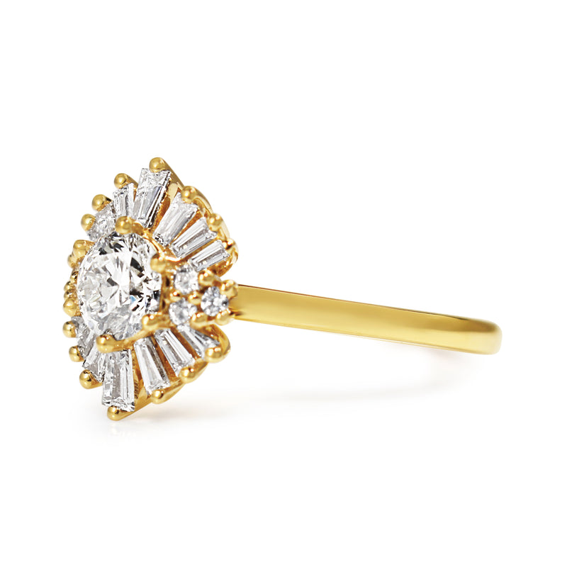 18ct Yellow Gold Round Starburst Ring