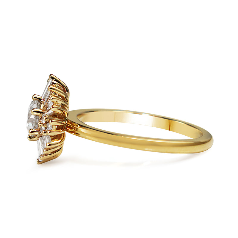 18ct Yellow Gold Round Starburst Ring