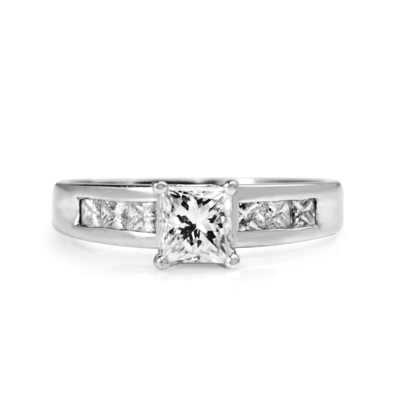 18ct White Gold Princess Cut Solitiare Ring