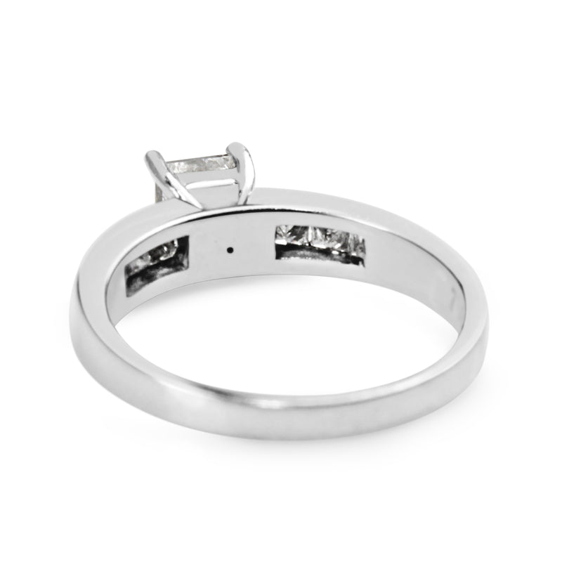 18ct White Gold Princess Cut Solitiare Ring