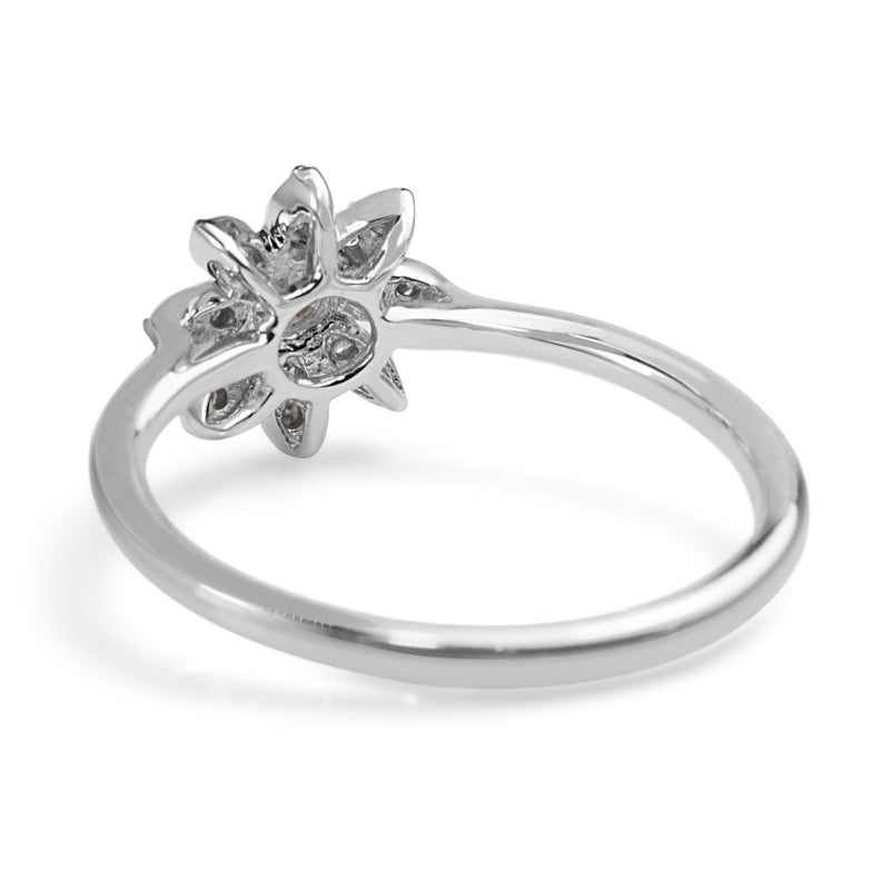 9ct White Gold Diamond Daisy Ring