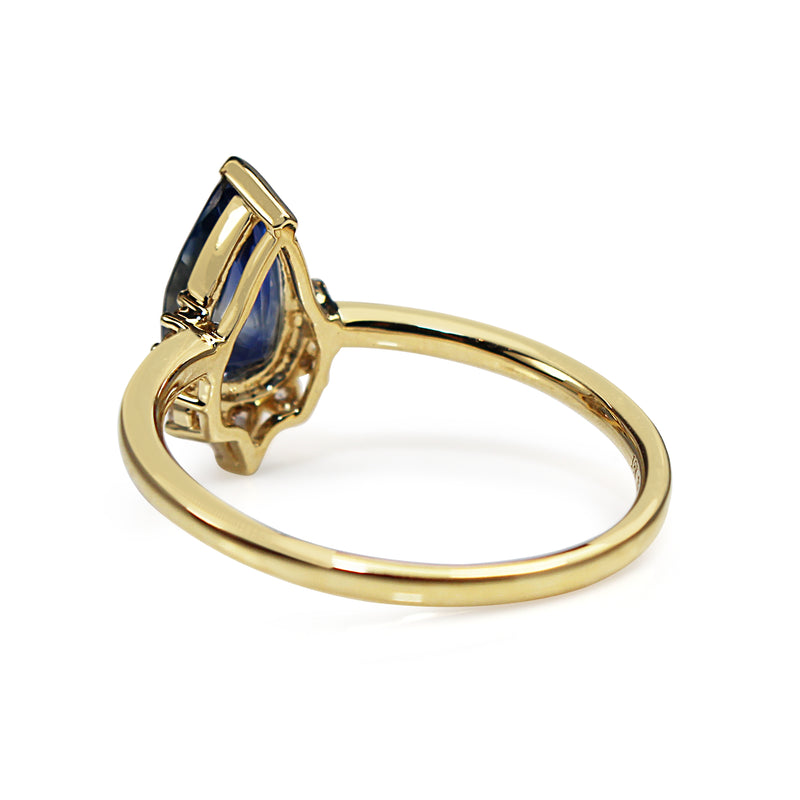 18ct Yellow Gold Pear Sapphire Tiara Style Ring