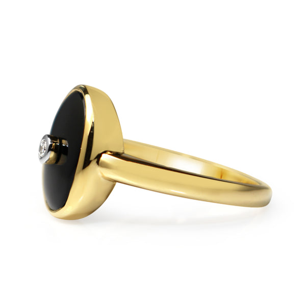 9ct Yellow Gold Onyx and Diamond Ring