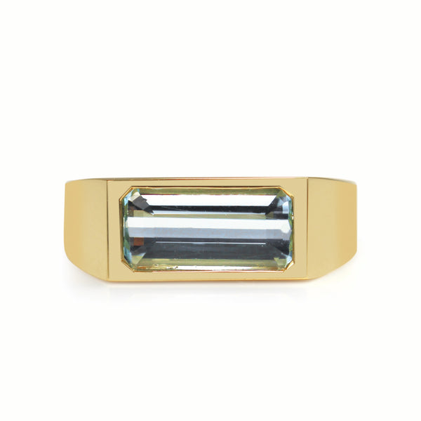 18ct Yellow Gold East West Set Aquamarine Ring