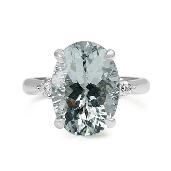 18ct White Gold Aquamarine and Diamond 3 Stone Ring