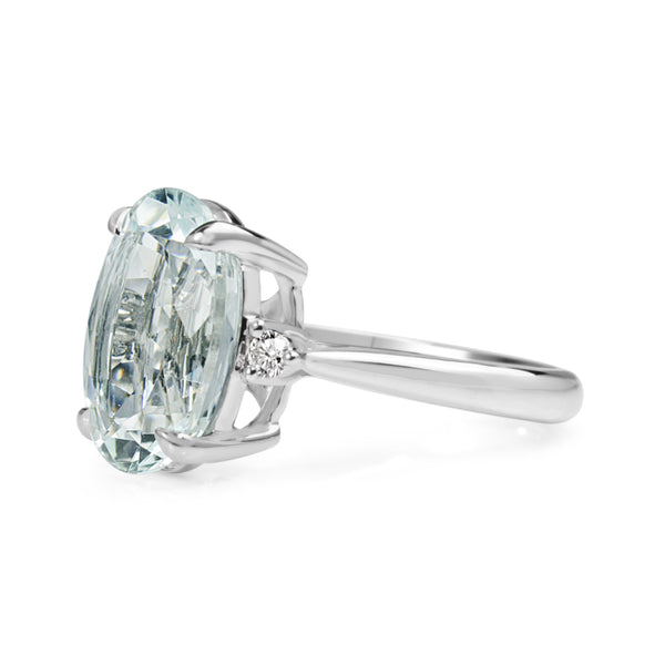 18ct White Gold Aquamarine and Diamond 3 Stone Ring