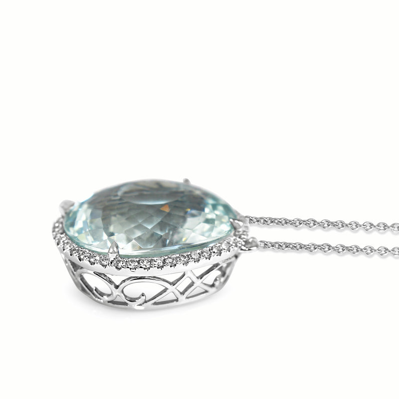 18ct White Gold 11.40 Aquamarine and Diamond Halo Necklace